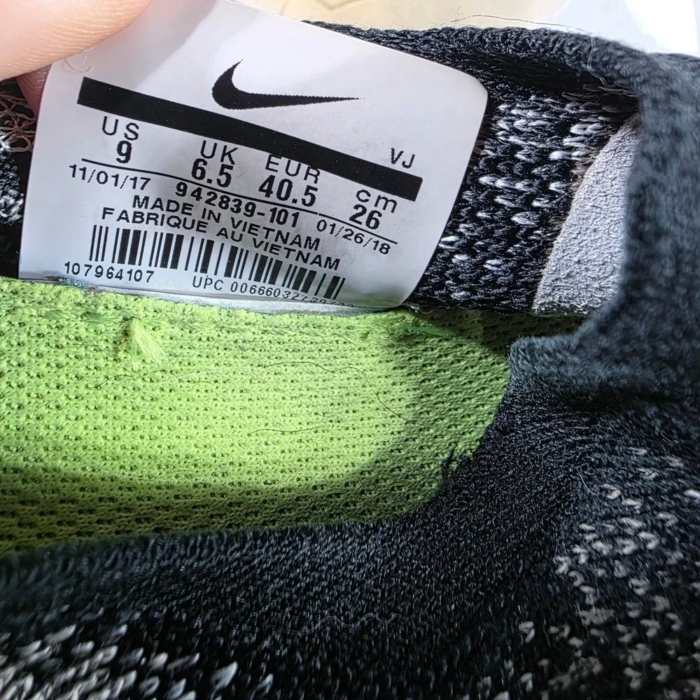 Nike Free RN Flyknit 2018 Womens Running Shoes Black White 942839-101 Size 9
